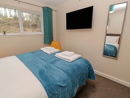 Wren's Nest Manorcombe