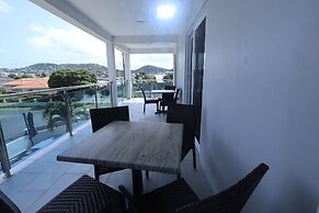 Luxury 5BD Loft in Prime Location