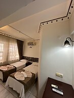 Eras Hotel