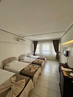 Eras Hotel