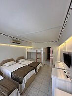 Eras Hotel