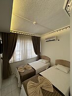 Eras Hotel