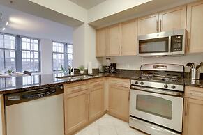 Nice 2BR Condo at Pentagon City