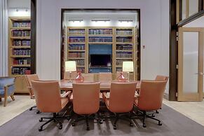 Nice 2BR Condo at Pentagon City