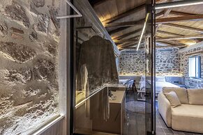 ACRO Upscale Residences