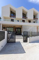 ACRO Upscale Residences