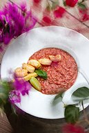 ACRO Upscale Residences