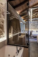 ACRO Upscale Residences