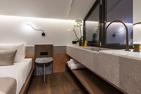 ACRO Upscale Residences