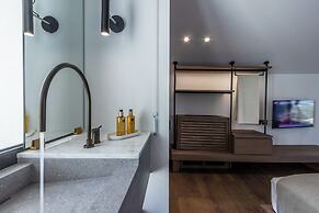 ACRO Upscale Residences