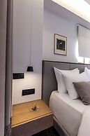 ACRO Upscale Residences