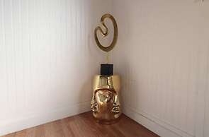 The Good Vibes House