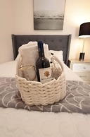 The Good Vibes House