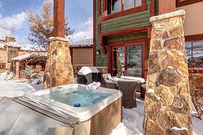 Fairway Springs 3 Bedrooms FST-4163 by KBM