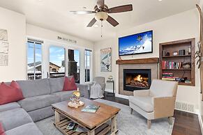 Fairway Springs 3 Bedrooms FST-4163 by KBM