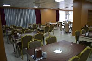 Quars Garden Hotel