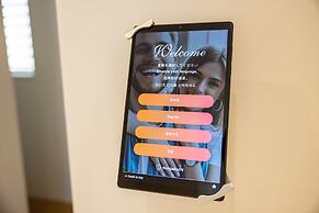 ONE WORLD Sakaisuji Hommachi