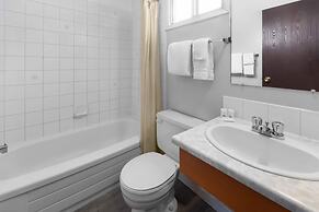 Howard Johnson by Wyndham Edson