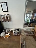 Howard Johnson by Wyndham Edson