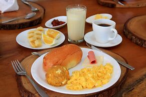 Natura Gardens Galápagos Hotel