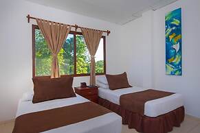 Natura Gardens Galápagos Hotel