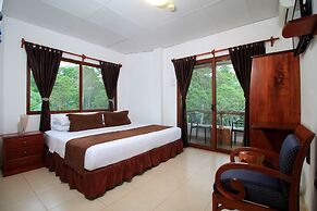 Natura Gardens Galápagos Hotel