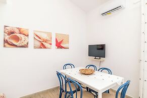 Dimora Oleandro 50m From Beach