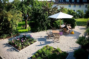 Aparthotel Parsberg Green Design Ferstl