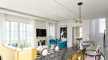 Novaworld Resort & Villas