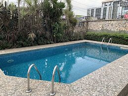 Islanders Lounge and Hotel