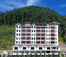 The Jungle Mountain Retreat