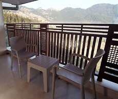 The Jungle Mountain Retreat