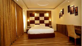 The Jungle Mountain Retreat