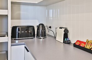 Indulge Apartments City View Penthouses
