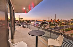 Indulge Apartments City View Penthouses
