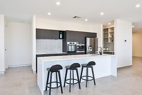 Indulge Apartments City View Penthouses