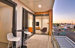 Indulge Apartments City View Penthouses