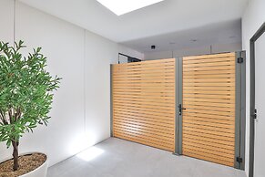 Indulge Apartments City View Penthouses