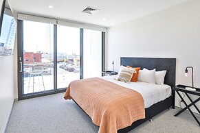Indulge Apartments City View Penthouses