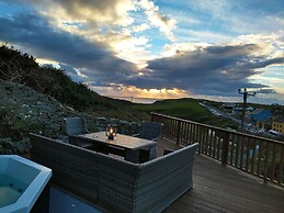 Luxury Lodges in Doolin Village