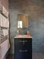 Luxury Lodges in Doolin Village