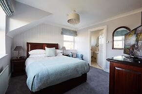 Luxury Lodges in Doolin Village