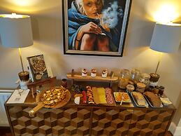 Luxury Lodges in Doolin Village