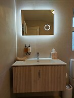 Luxury Lodges in Doolin Village