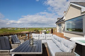 Luxury Lodges in Doolin Village