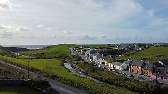 Luxury Lodges in Doolin Village