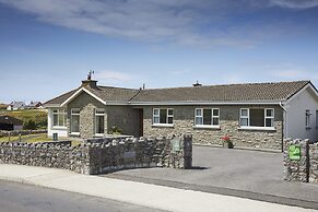 Luxury Lodges in Doolin Village