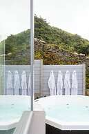 Luxury Lodges in Doolin Village