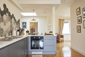 Luxury Lodges in Doolin Village