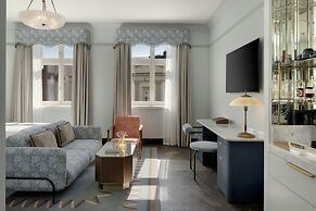 Stradom House, Autograph Collection